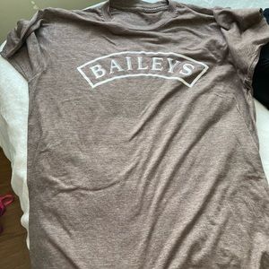Medium Baileys t shirt